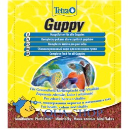 Корм для рыб Tetra Guppy Mini Flakes 12г пакет мини-хлопья основной для всех видов гуппи